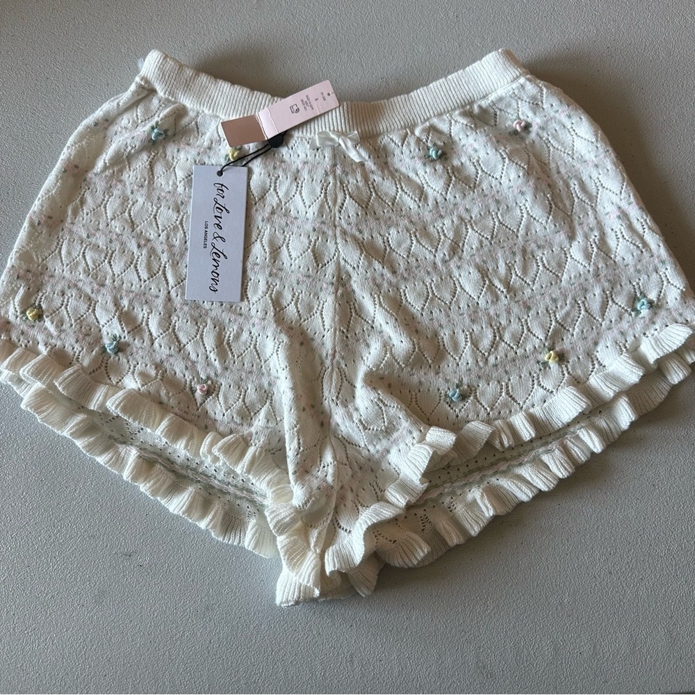 For the love & lemons butty shorts - Picture 5 of 11